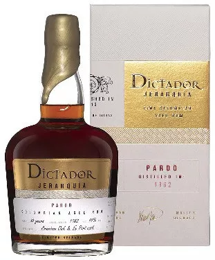 Dictador J. Pardo 1982 PDD. (0,7L 44%)