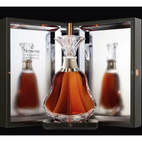Hennessy Paradis Imperial Konyak  (0.7L 40%)