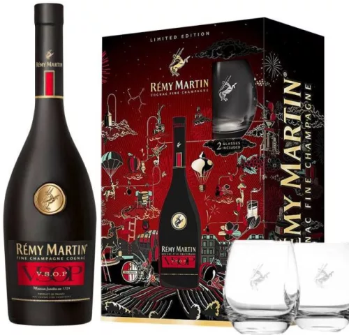 Remy Martin VSOP Cognac + 2 db Pohár (40% 0,7L)